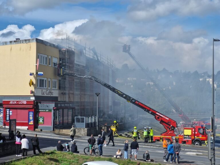 🔴 Solidarité avec les pompiers de la Manche — Incendie à Saint-Lô